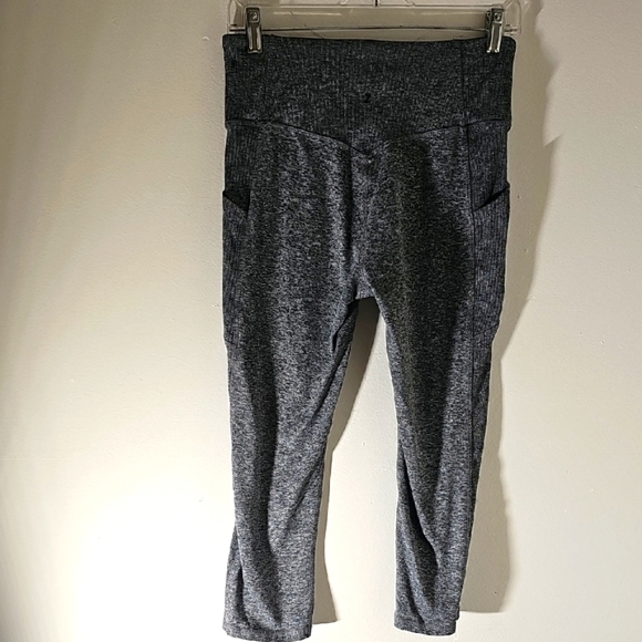 Gray Womens ZOBHA Legings Bottoms. Light Gray With Pockets. - Picture 1 of 5